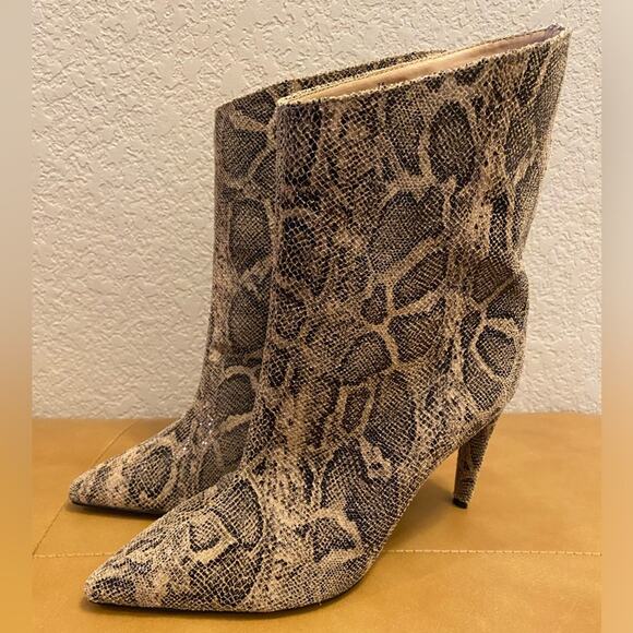 Express Pull On Snakeskin Booties. Sz 7.5 3” heel - Picture 1 of 9